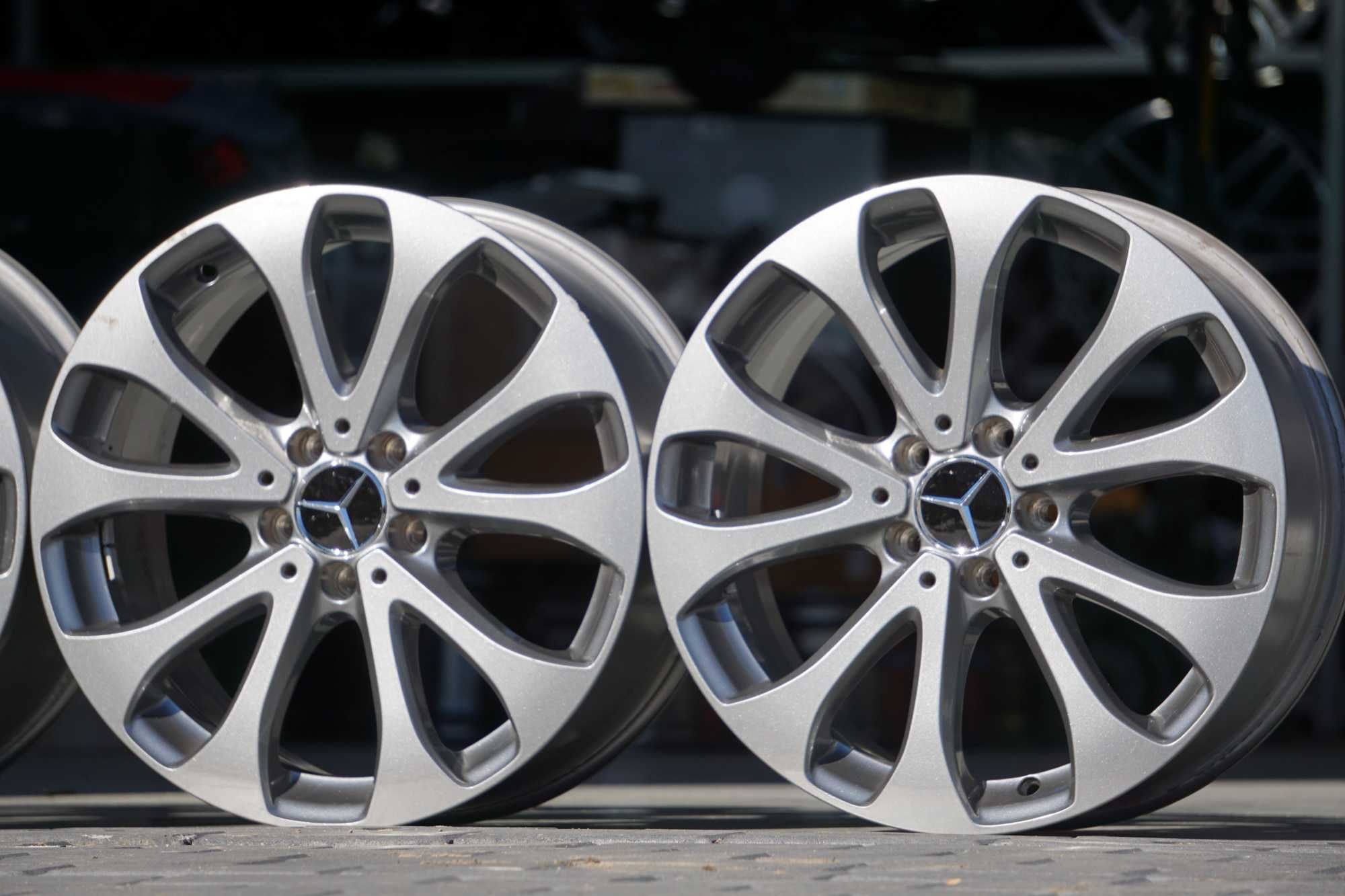 Alufelgi oryginał Mercedes GLC 5x112 8Jx18 et38 cb66,6 ładny stan