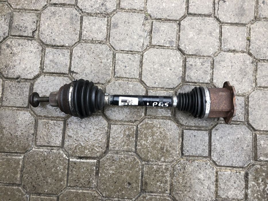 Полуось Audi 8R0407271 8K0407271 Q5 A6 A4 A5 A7