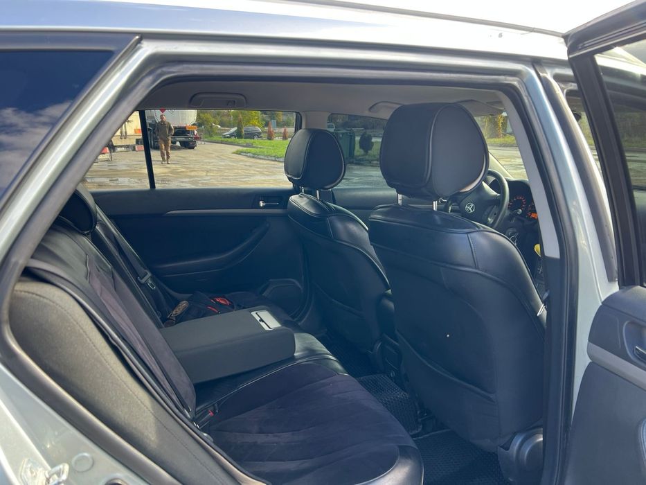 Toyota Avensis T25 2007 1.8  бензин