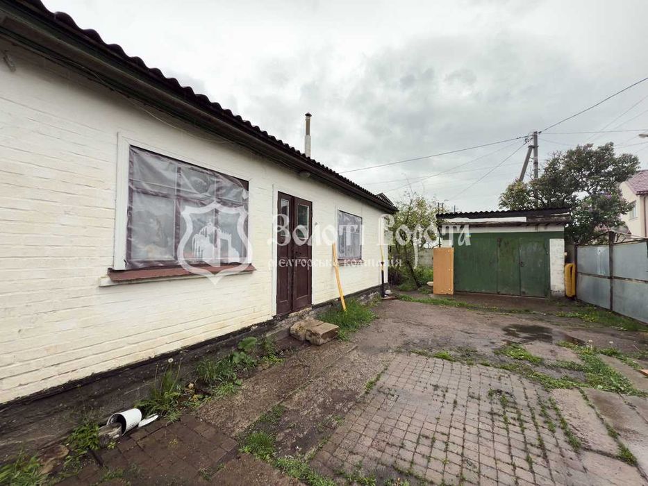 Будинок 1 поверх, 4 кімнати. Ділянка — 26 соток. Під ремонт. Бориспіль