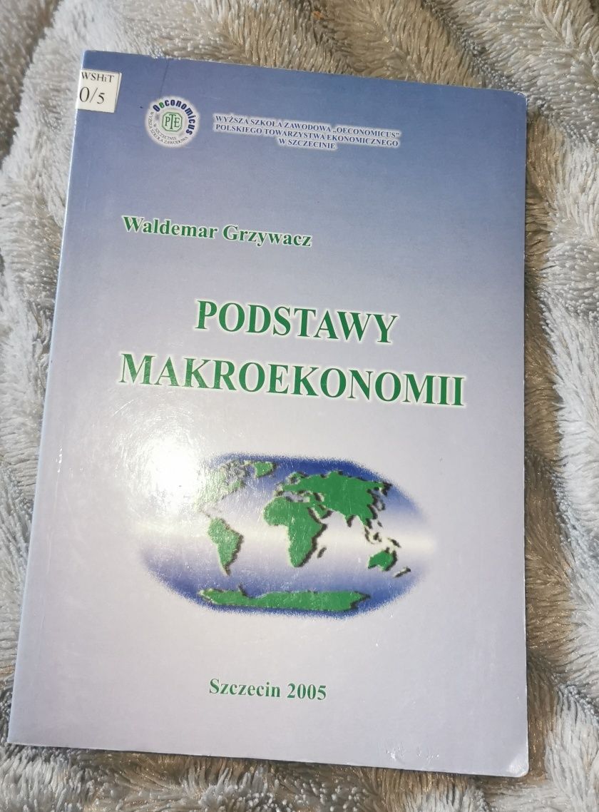 Książka Podstawy makroekonomii Waldemar Grzywacz