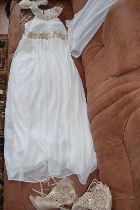 красивое платье на выпускной(для подружки невесты)в греческом стиле