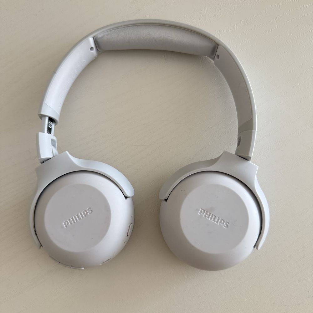Навушники безпровідні philips