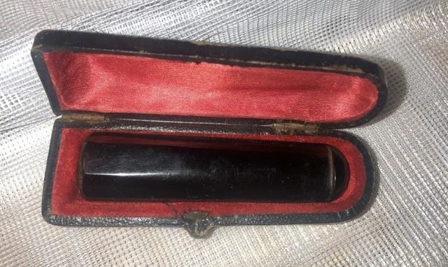 Peças antigas de fumador de charutos e cigarrilhas