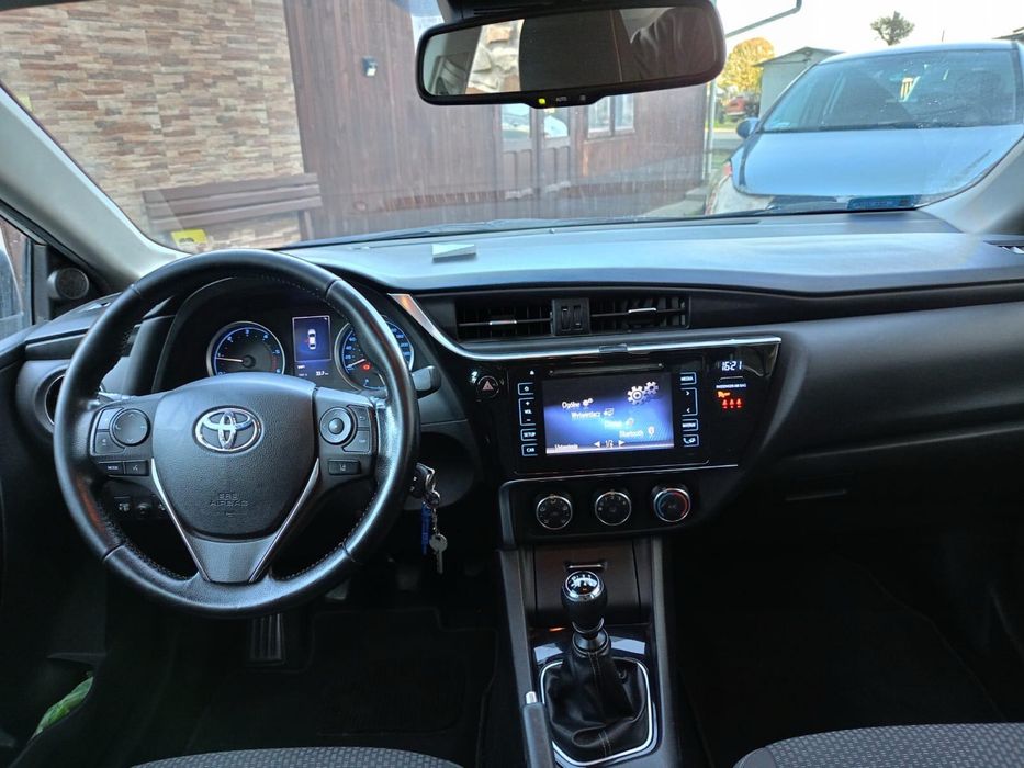 Toyota Corolla 1.4 D4D 90 KM - Stan idealny