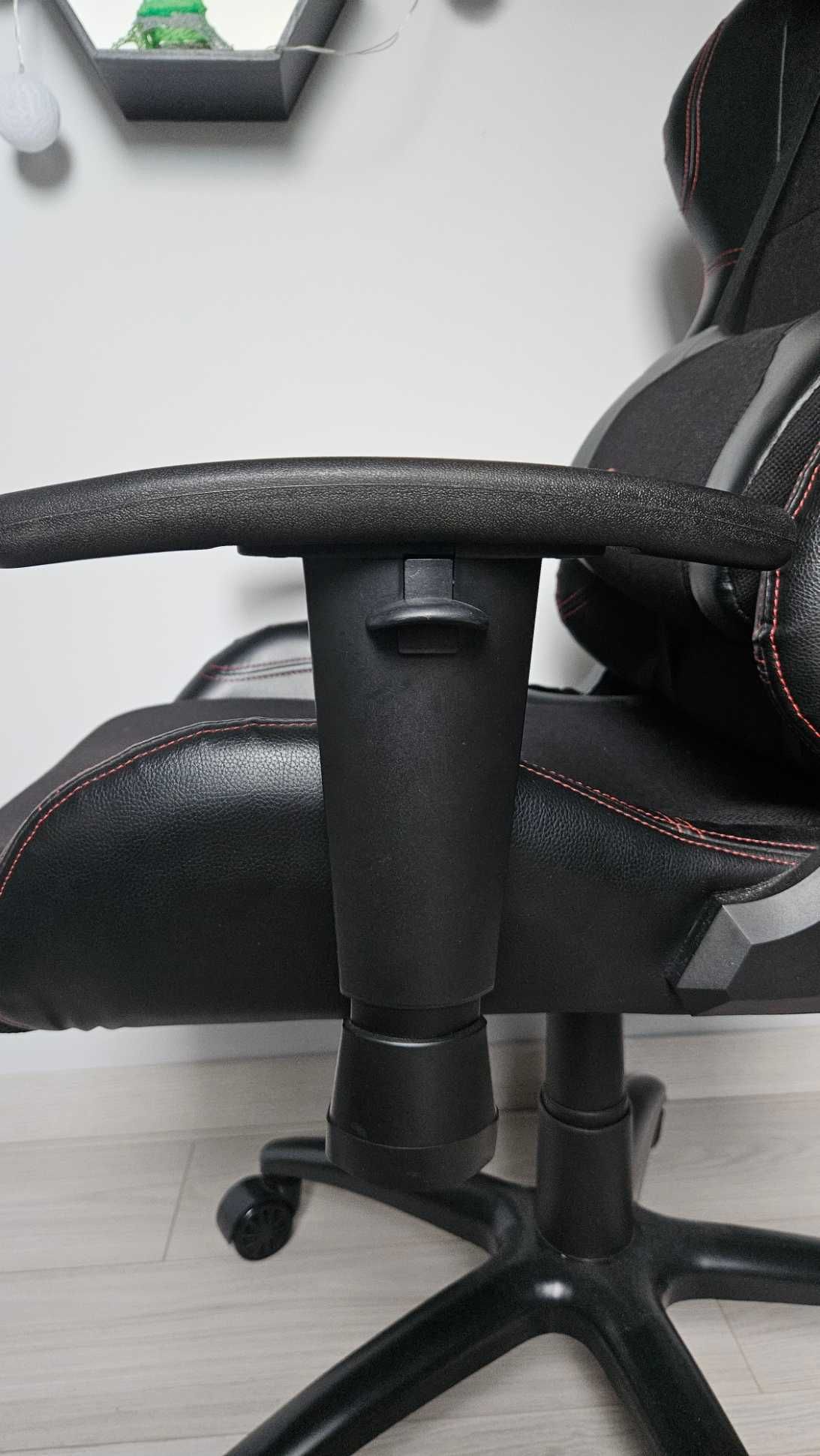 Fotel Gamingowy Genesis Nitro 550 Czarny