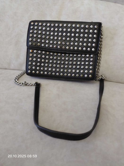 Сумочка з срібними кульками