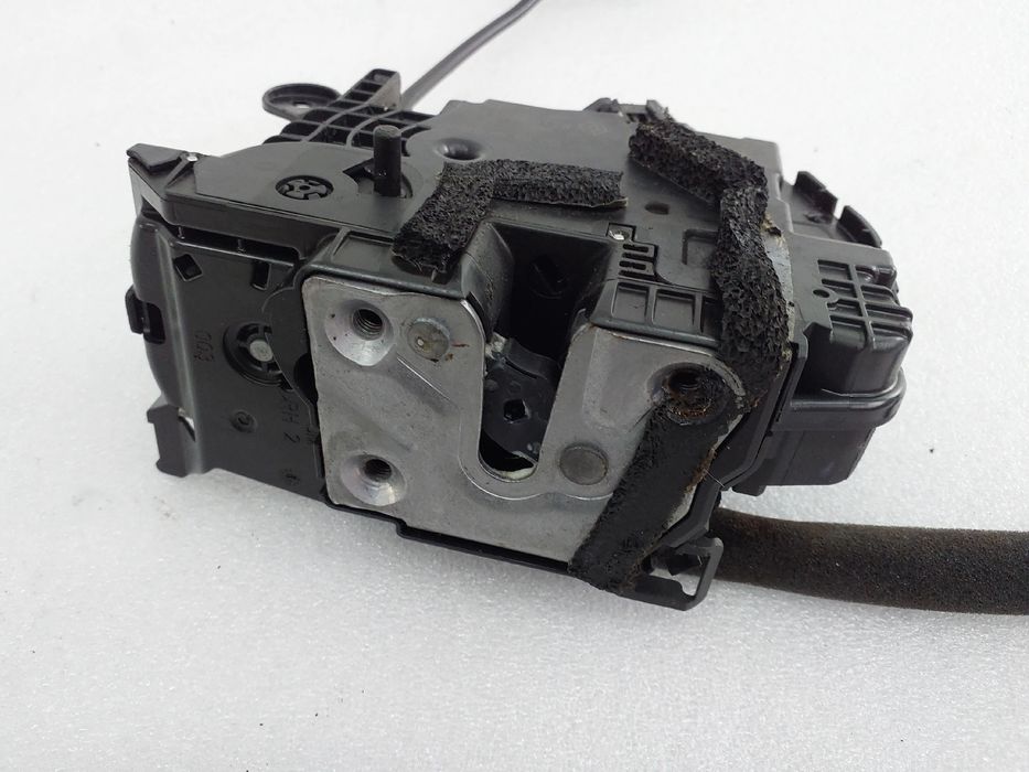 Fechadura / fecho porta trás direito RENAULT Zoe (BFM_)