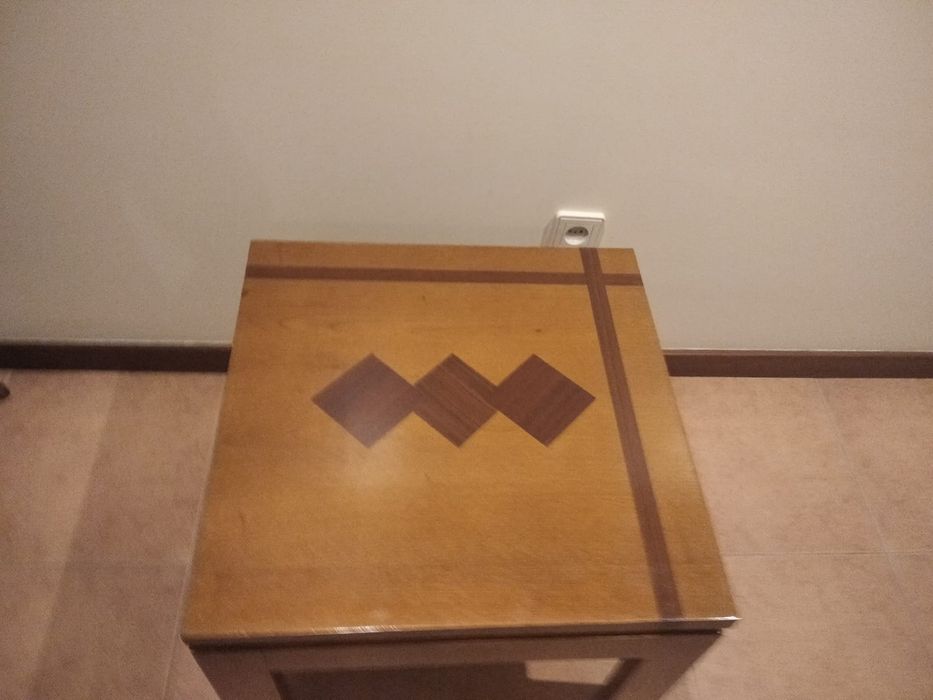 Mesa de centro em cerejeira 60*60