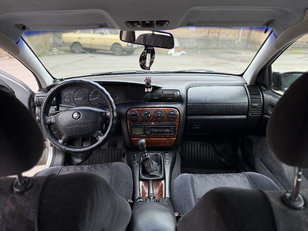 Opel Omega B 2.5 v6