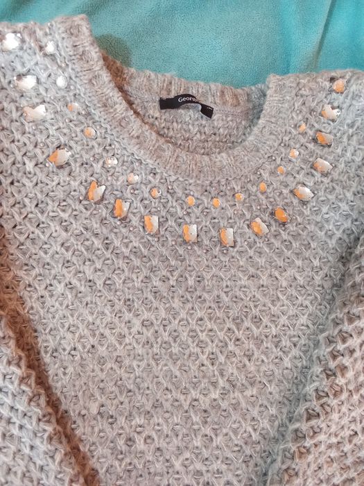 Sweter z cekinami.XXl