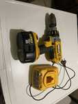 Шуруповерт DeWalt