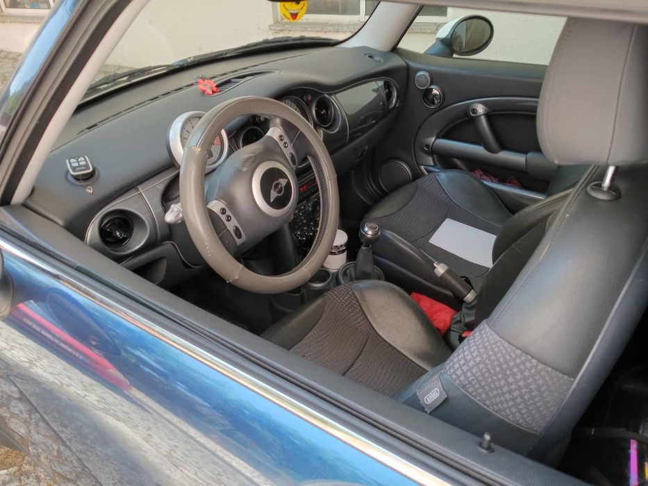 Mini cooper (negociável)