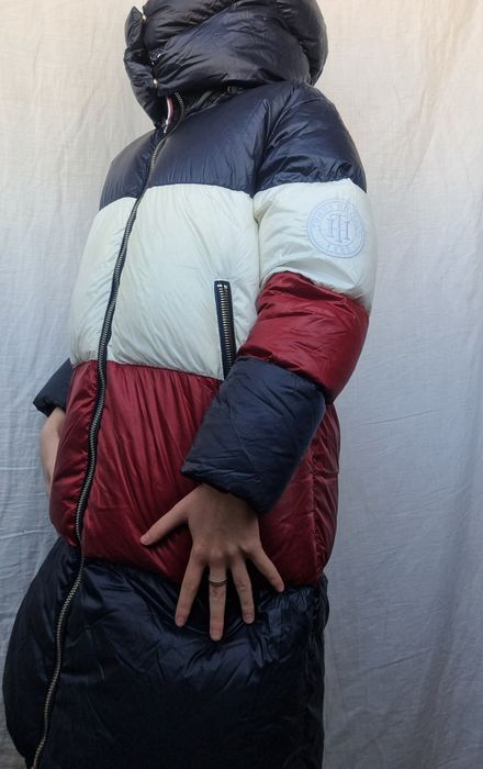 Зимовий жіночий пуховик Tommy Hilfiger
