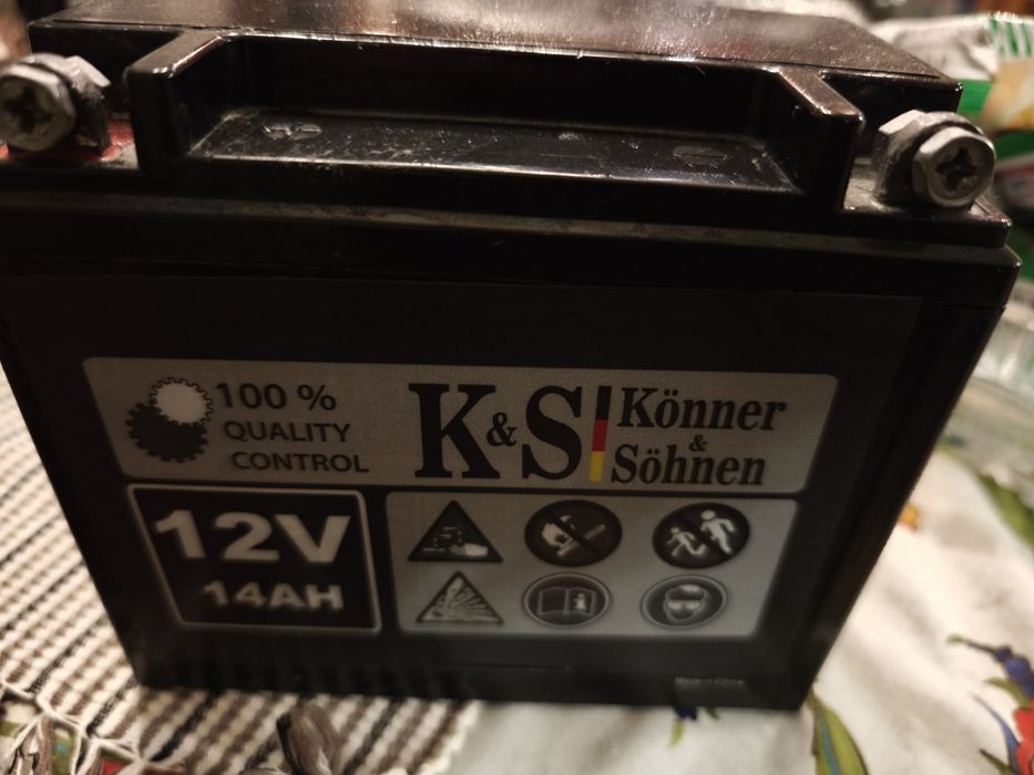 Продам генератор новый