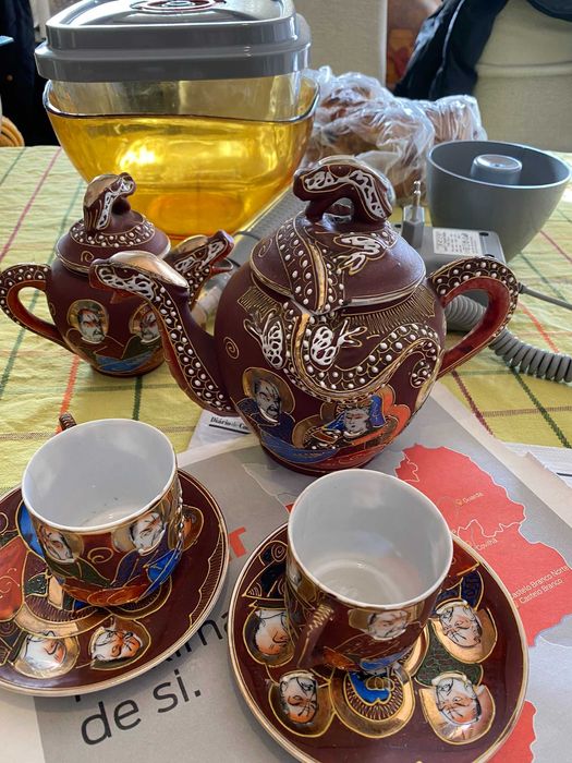 coleccao chinesa com marca de agua tons castanho