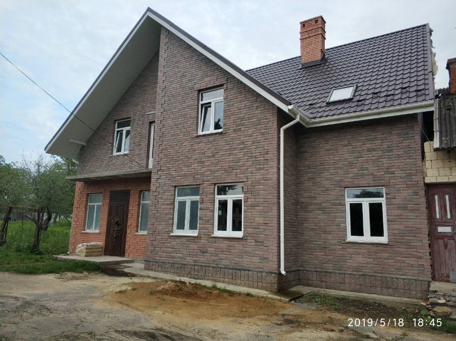 Рахни-Лісові Новий СУЧАСНИЙ Будинок 170 м2 з Мансардою та зручностями.