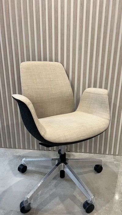 Fotele Ellie 20 hst Profim krzesło obrotowe