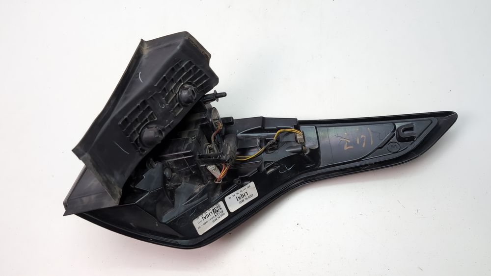 Фонарь задний внешний (левый) для Ford Escape 2017-2019