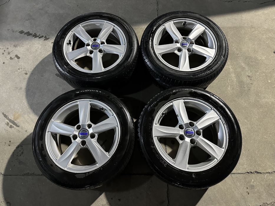 Jantes Volvo 16’ Originais ( Com Pneus )