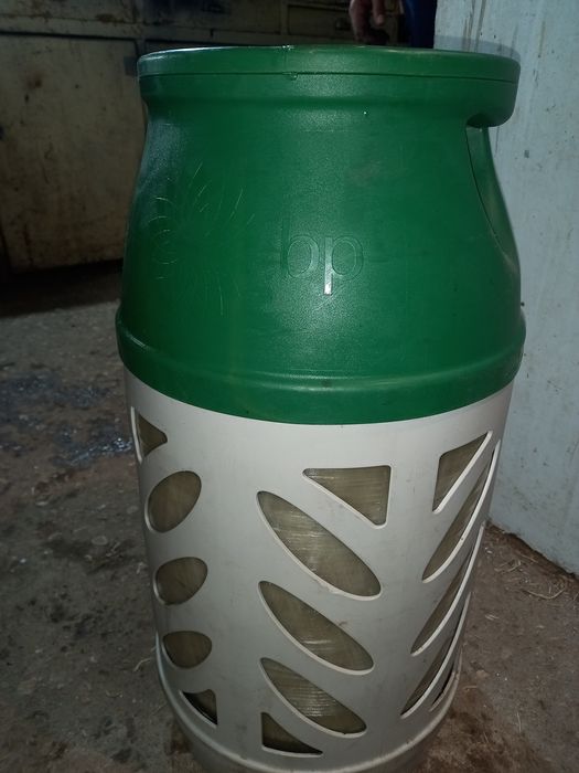 Garrafa de gaz vazia