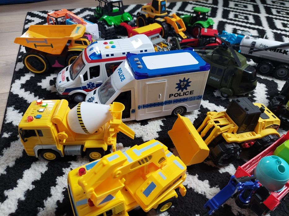 Sprzedam zabawki dla chlopca