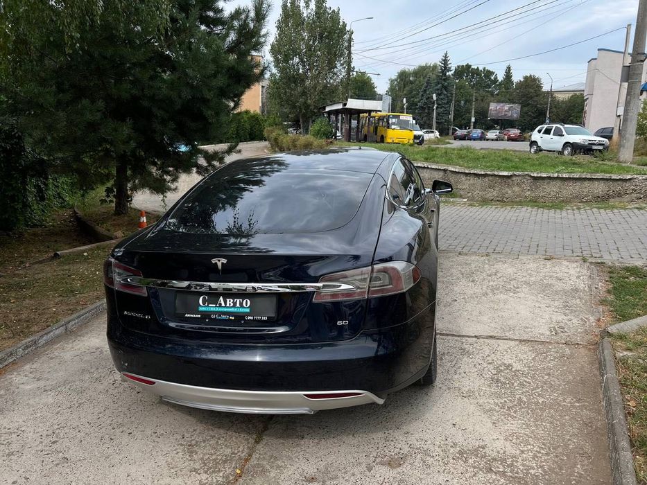 Tesla Model S!! В кредит БЕЗ АВАНСУ