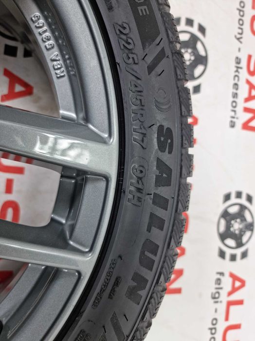 Nowe koła zimowe HYUNDAI 17" 5x114,3 Elantra I30 IX20 225/45R17 Sailun