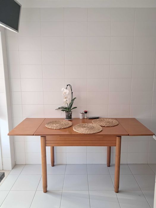 Mesa de cozinha extensível