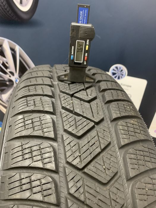 Шини 215/65 R17 Pirelli 2023р 7,5мм Зима 2 шт