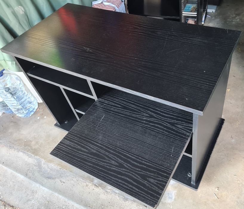 Móvel estante c/rodas p/ gira-discos,TV, aparelhagem HI-FI, videos, CD