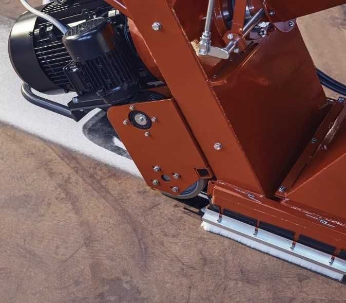 Śrutownica do betonu- Blastrac – Husqvarna 1-8DPF 40 – Wynajem
