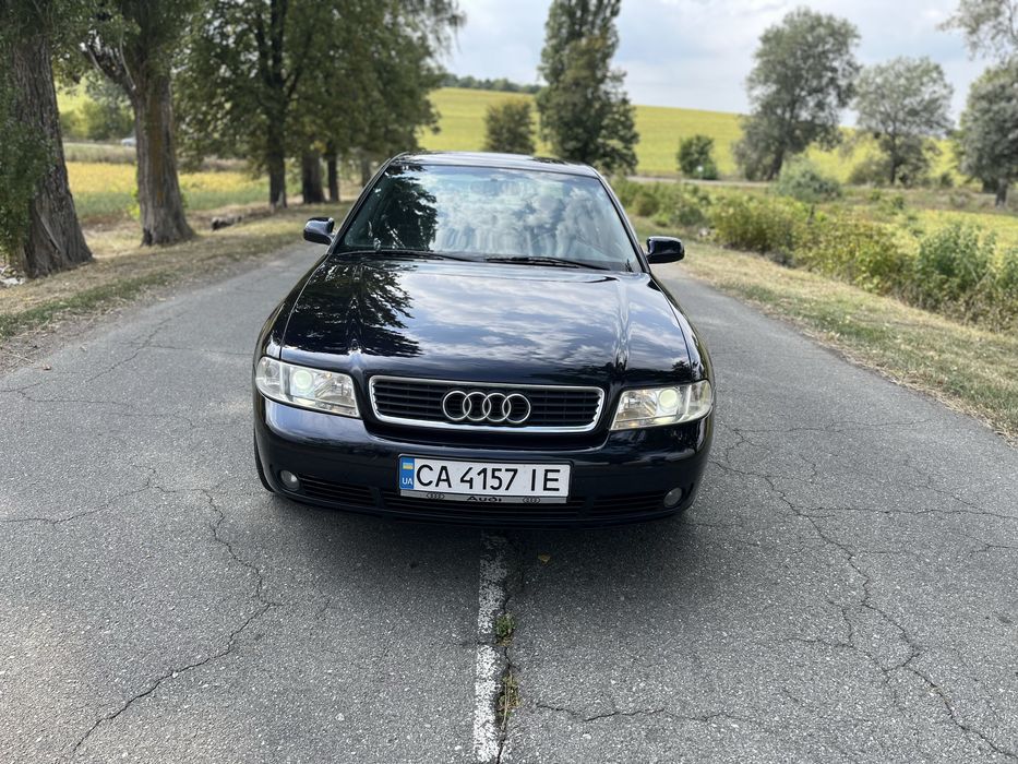 Audi a4 b5 1.6 газ бенз 2000р