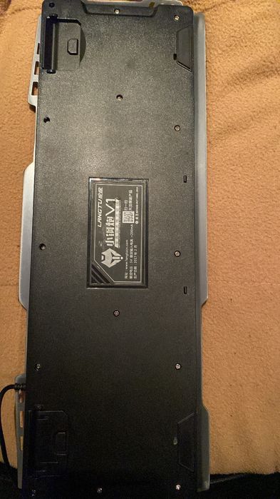 teclado langtu com leds