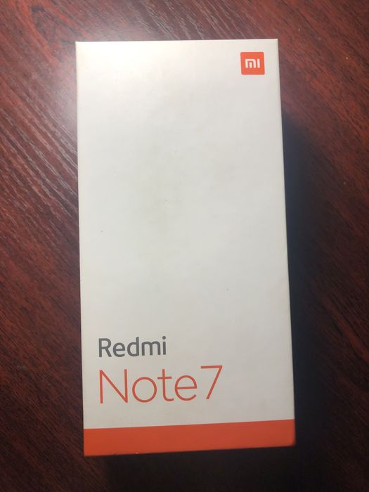 Смартфон Xiaomi redmi note 7 3/32 GB