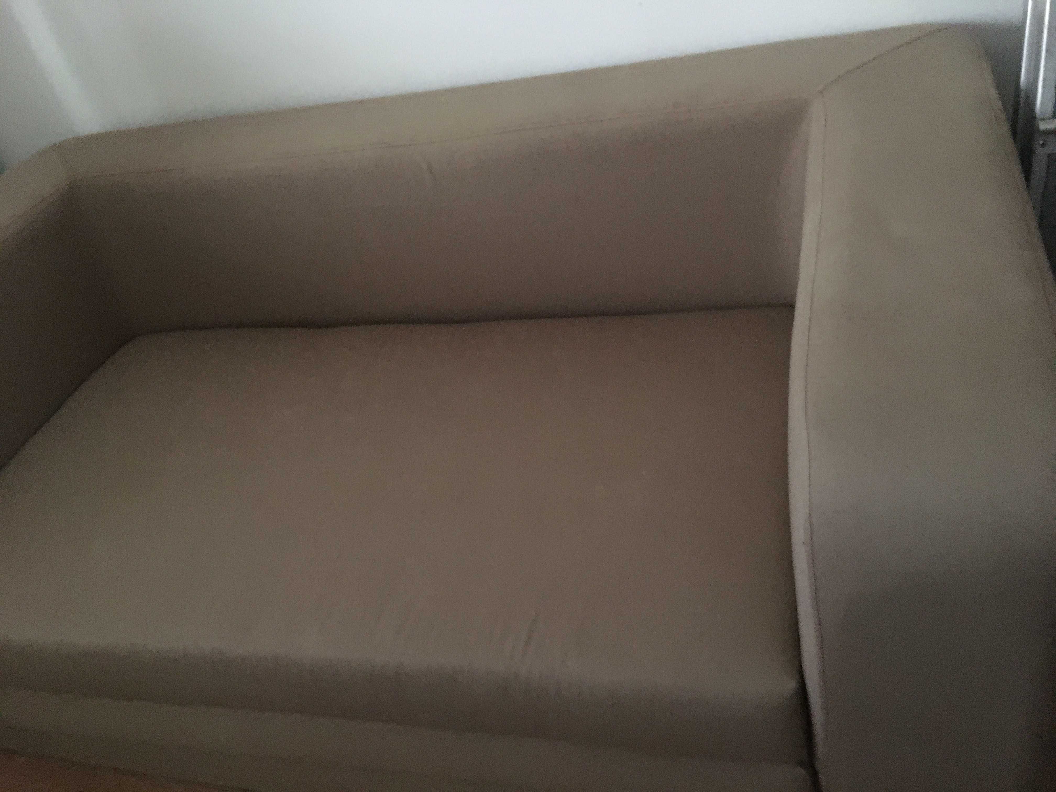 Sofá 2 lugares (cama) como novo Não é do Ikea
