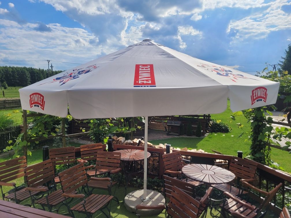 Parasol ogrodek piwny bar restauracja