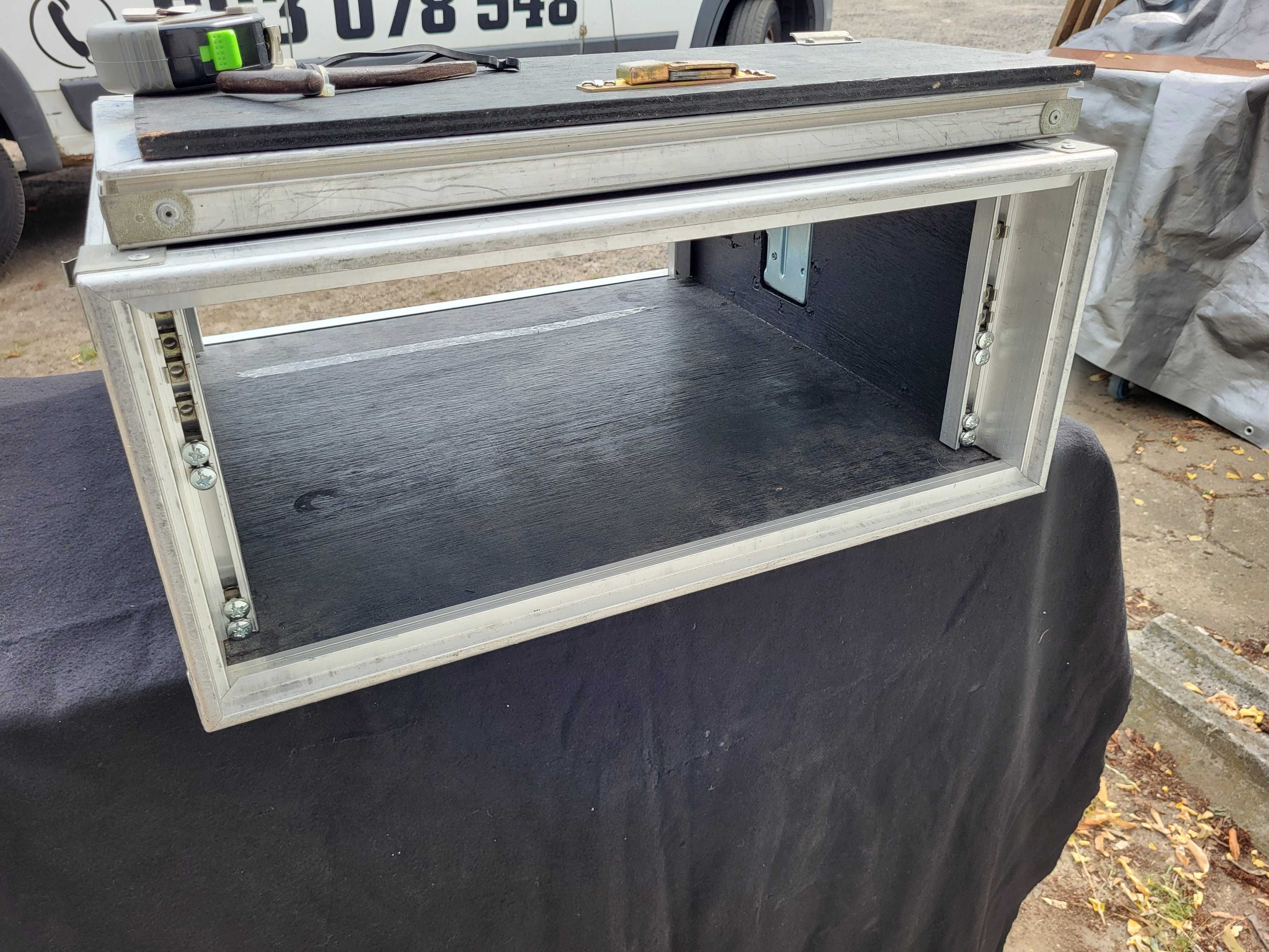 RACK 4U 2x szyna 43cm case flightcase, kejs FAKTURA