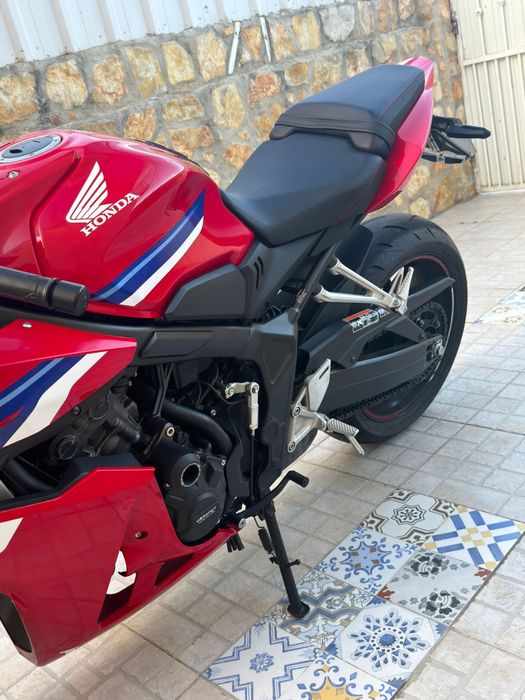 Cbr 650R 2025 E-Clutch