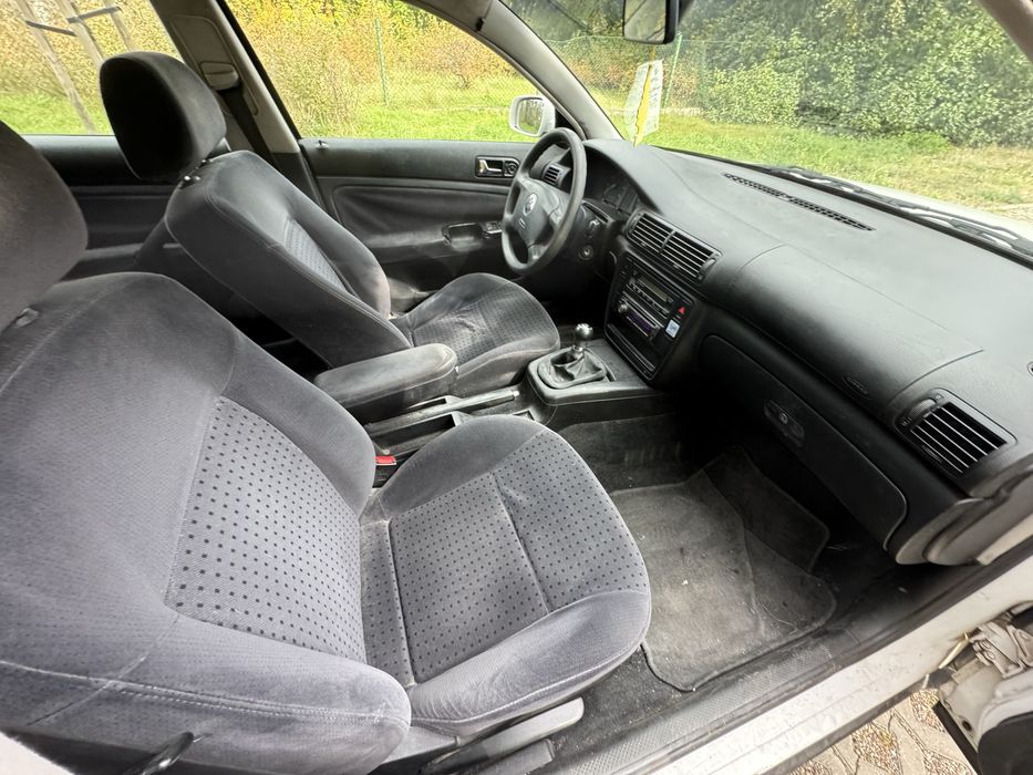 Volkswagen Passat 1.8 benzyna sprawny ocynk