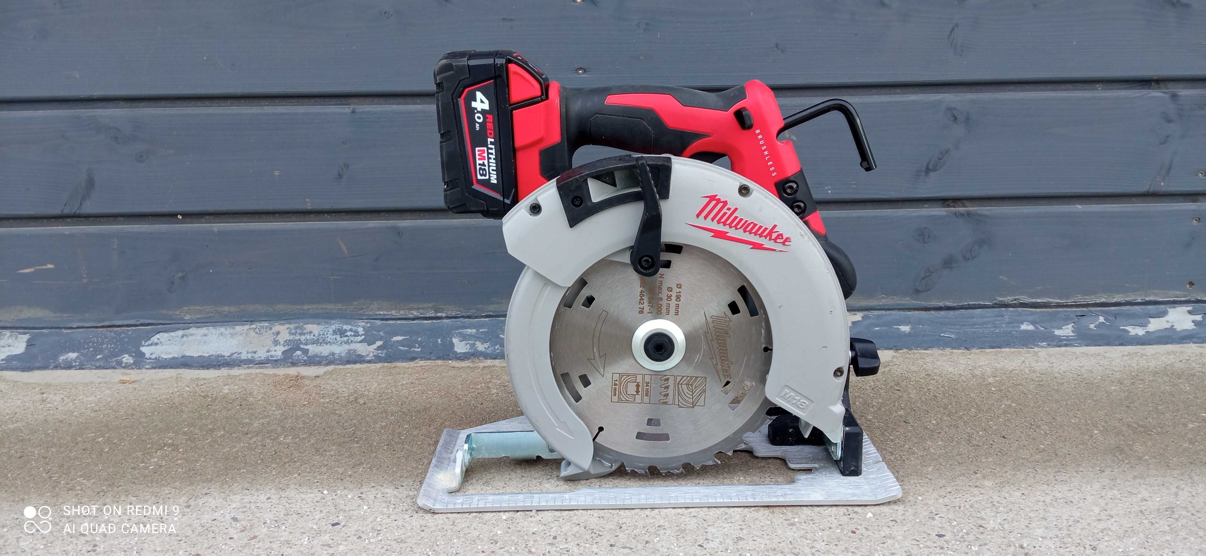 Pilarka Piła MILWAUKEE 18v 4Ah 190mm CCS66