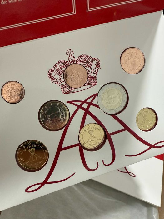 2025 - SÉRIE BRILLANT Universel Conjunto Monaco