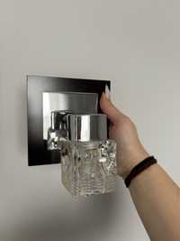 Dwie szklane wiszące lampy do łazienki przeźroczyste