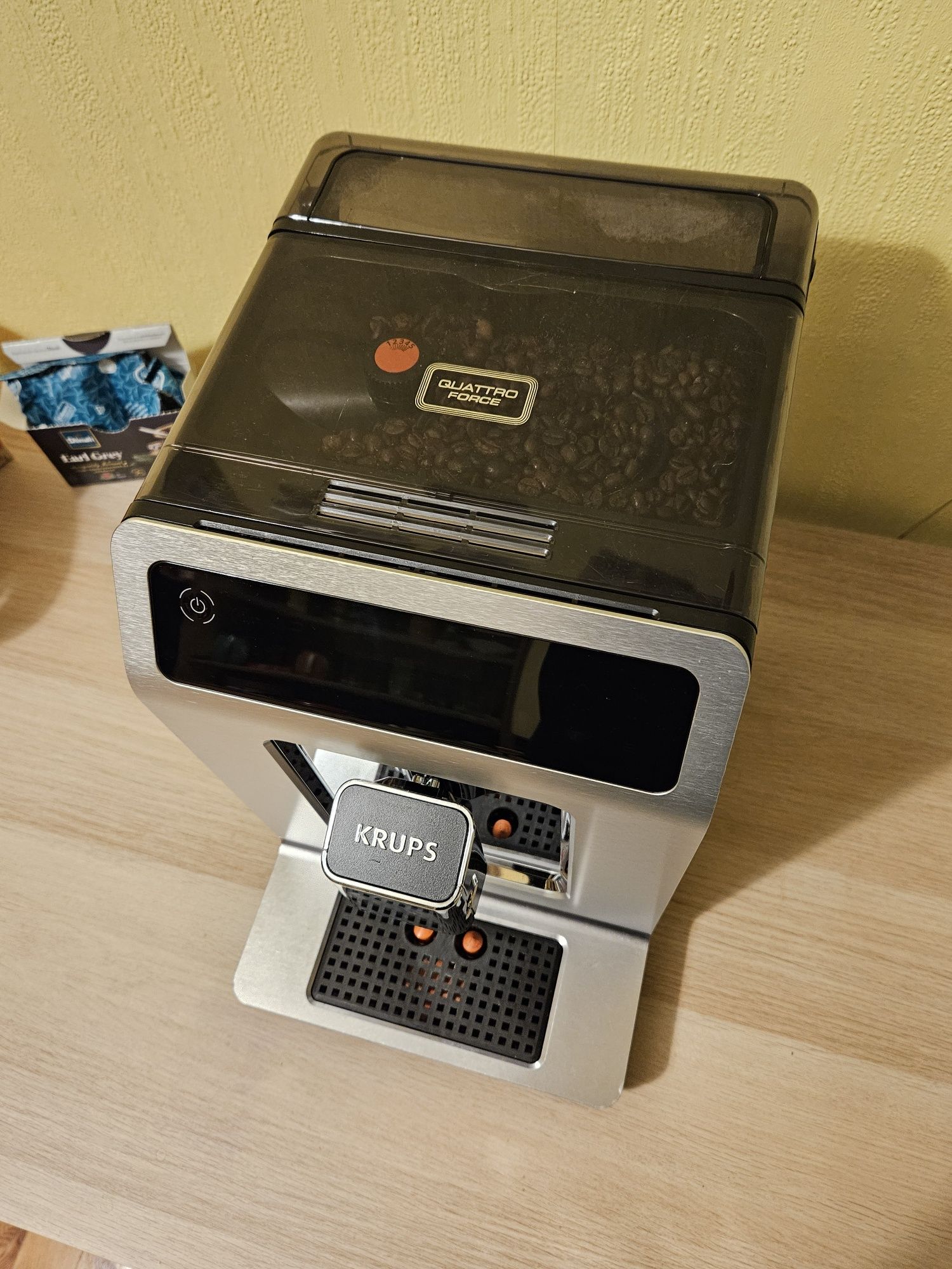 Ekspres automatyczny do kawy KRUPS evidence plus EA89