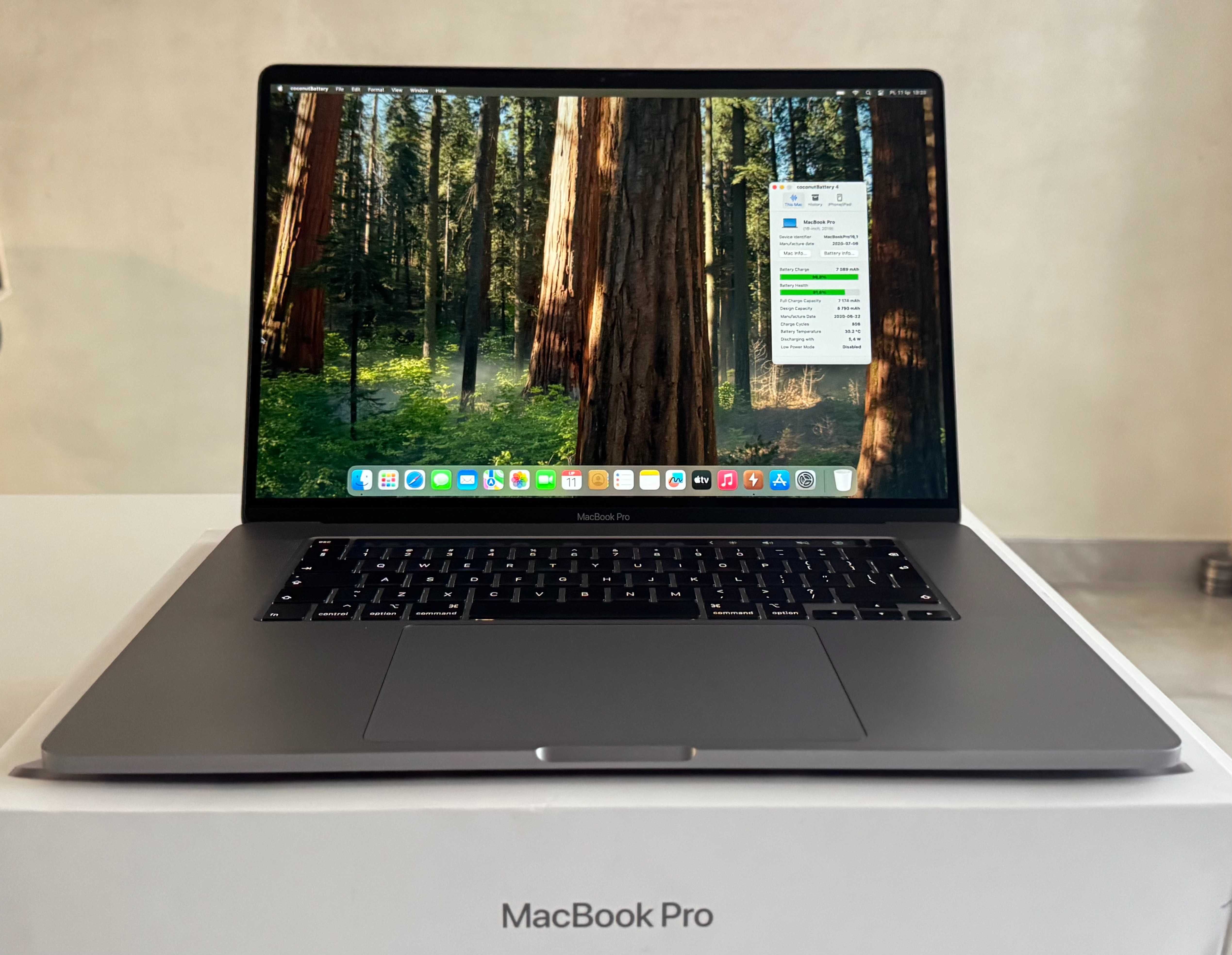 MacBook Pro 16" A2141 / i7 2,6GHz 6C / 32GB / 512 SSD / RP5300M /FV23%