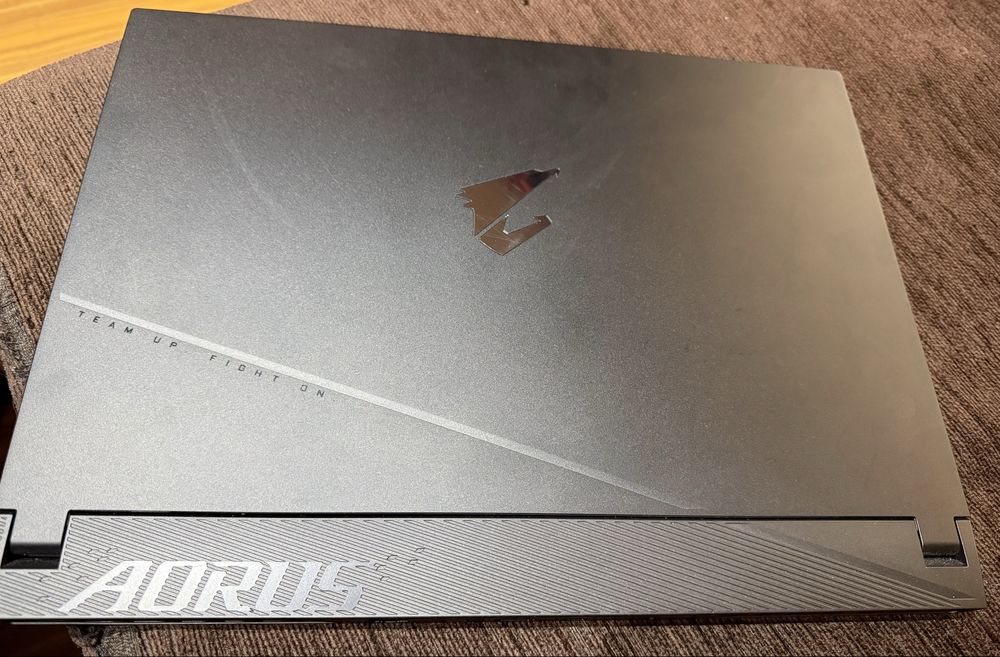 Portatil Gaming Aorus / RTX / I7