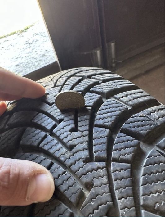 Автошина Goodyear UltraGrip 9 + 205/55 R16 91T