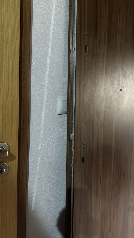 Skrzydło drzwiowei brazowe uzywane ale jak nowe.