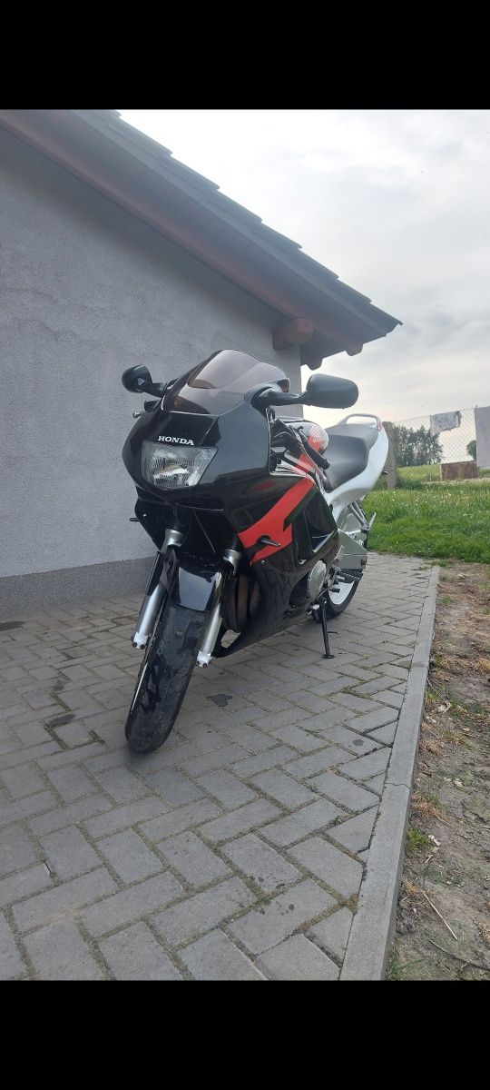 Honda CBR 600f3 A2