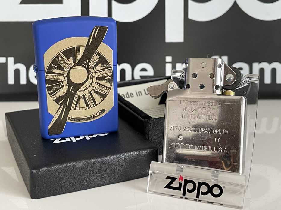 Zapalniczka Zippo 2017, Origin of Flight, lotnicza, Blue Matte